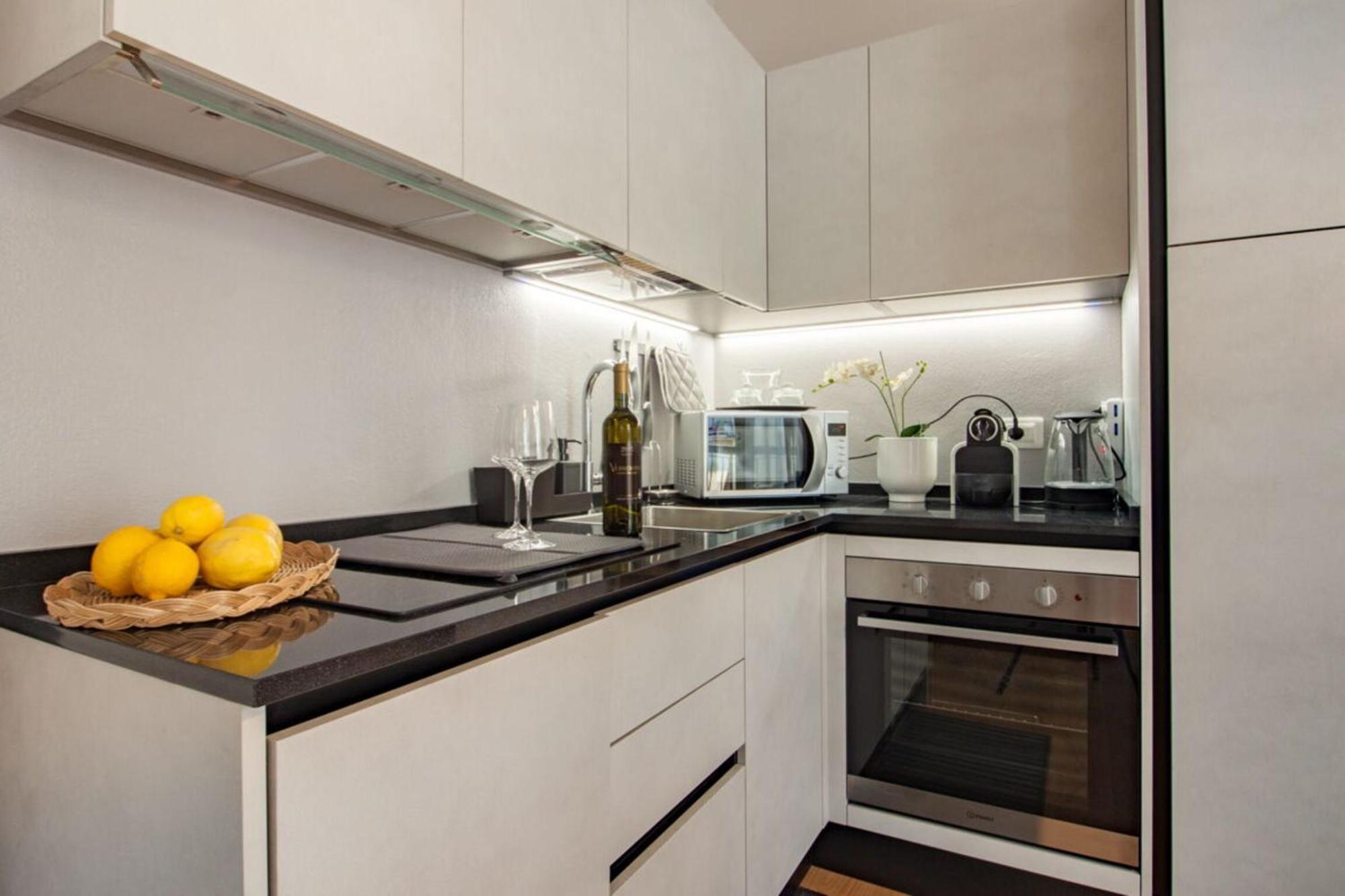 Italian Experience-Lungarno Suite Apartment ฟลอเรนซ์ ภายนอก รูปภาพ